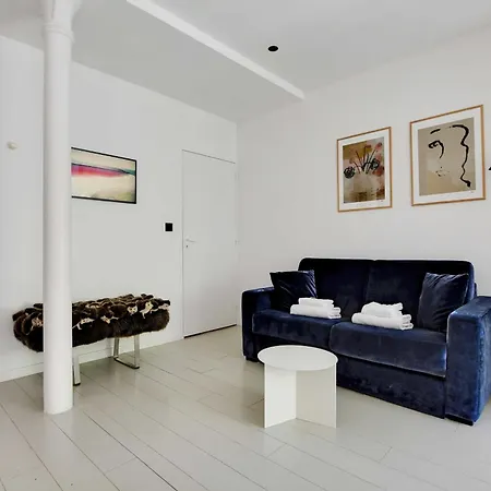 Apartament 13 - Voltaire Paryż