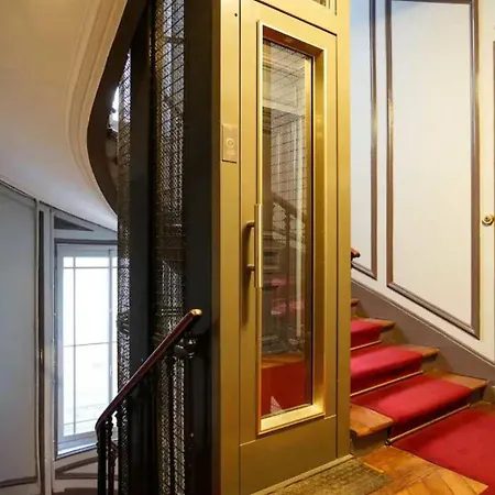 13 - Voltaire Apartment Paris