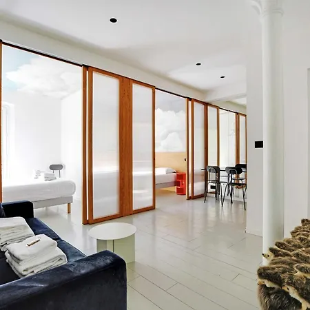 13 - Voltaire Apartment